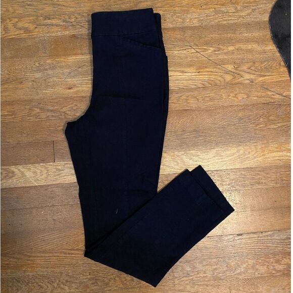 Chico's Fabulously Slimming Straight Leg Leggings Size 1Regular - Picture 2 of 7